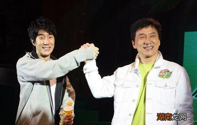 房祖名出生背景及经历介绍 房祖名简历资料个人简介