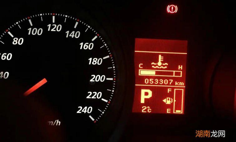 汽车发动机温度过高怎么办