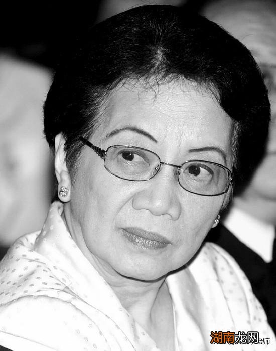 阿基诺夫人是华人吗 菲律宾首位女总统阿基诺夫人简介