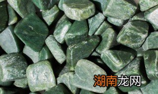 翡翠龟壳手串叫什么 乌龟壳翡翠手串