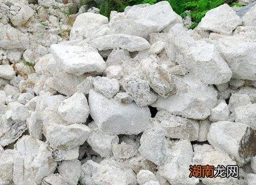 生石灰和熟石灰的化学式区别 氧化钙是生石灰还是熟石灰