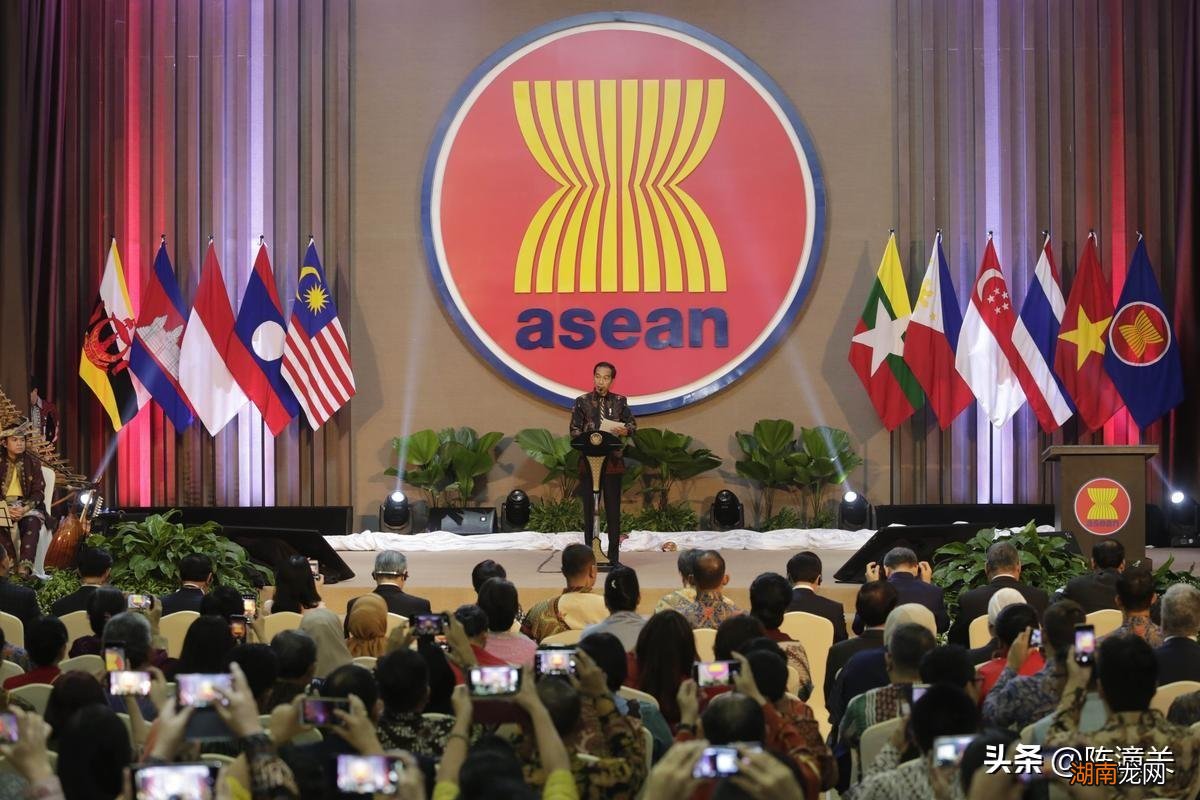 东盟16国是哪些国家和地区组成 东盟一共有多少个国家