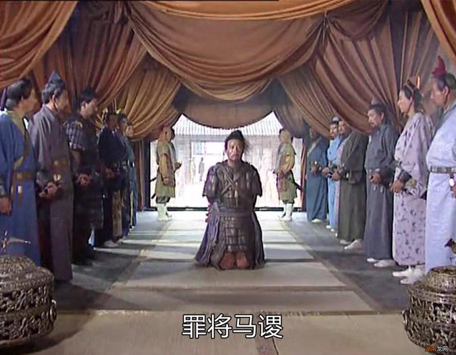 诸葛亮杀马谡的真实动机 诸葛亮挥泪斩马谡是因为什么一事