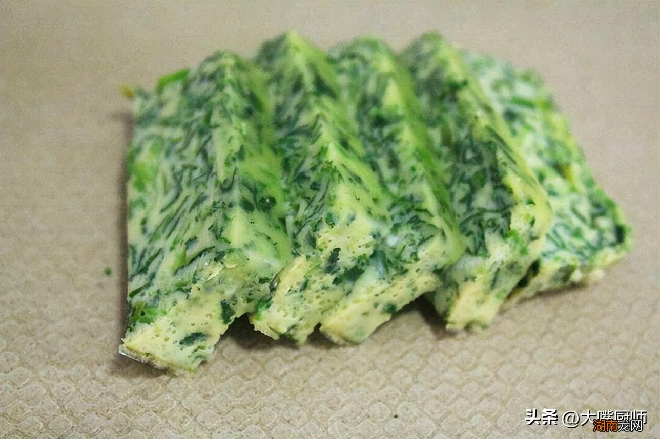 圆叶与尖叶菠菜有什么区别 菠菜长什么样子图片