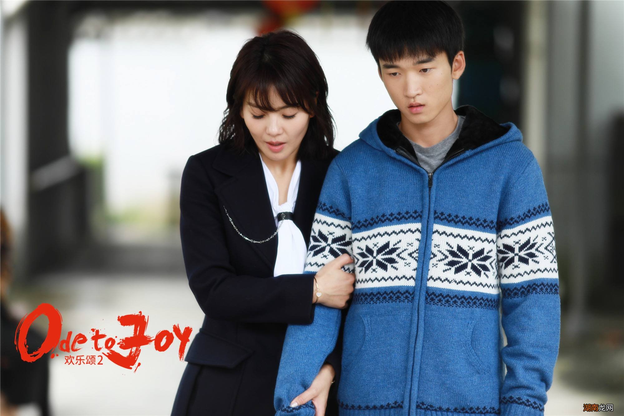 演员石云鹏出道18年拍过无数正剧 姓石的明星名字