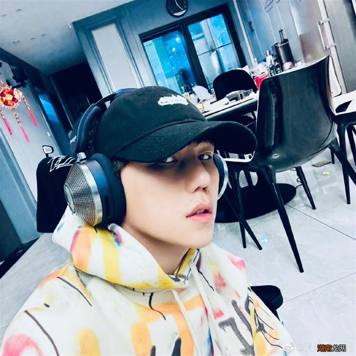 国内关于情感的定义情感剥离症