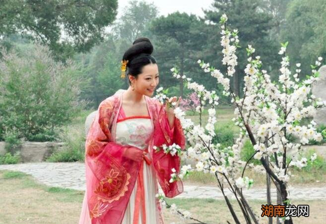 前半生演活的6大经典角色 白冰主演的电视剧大全