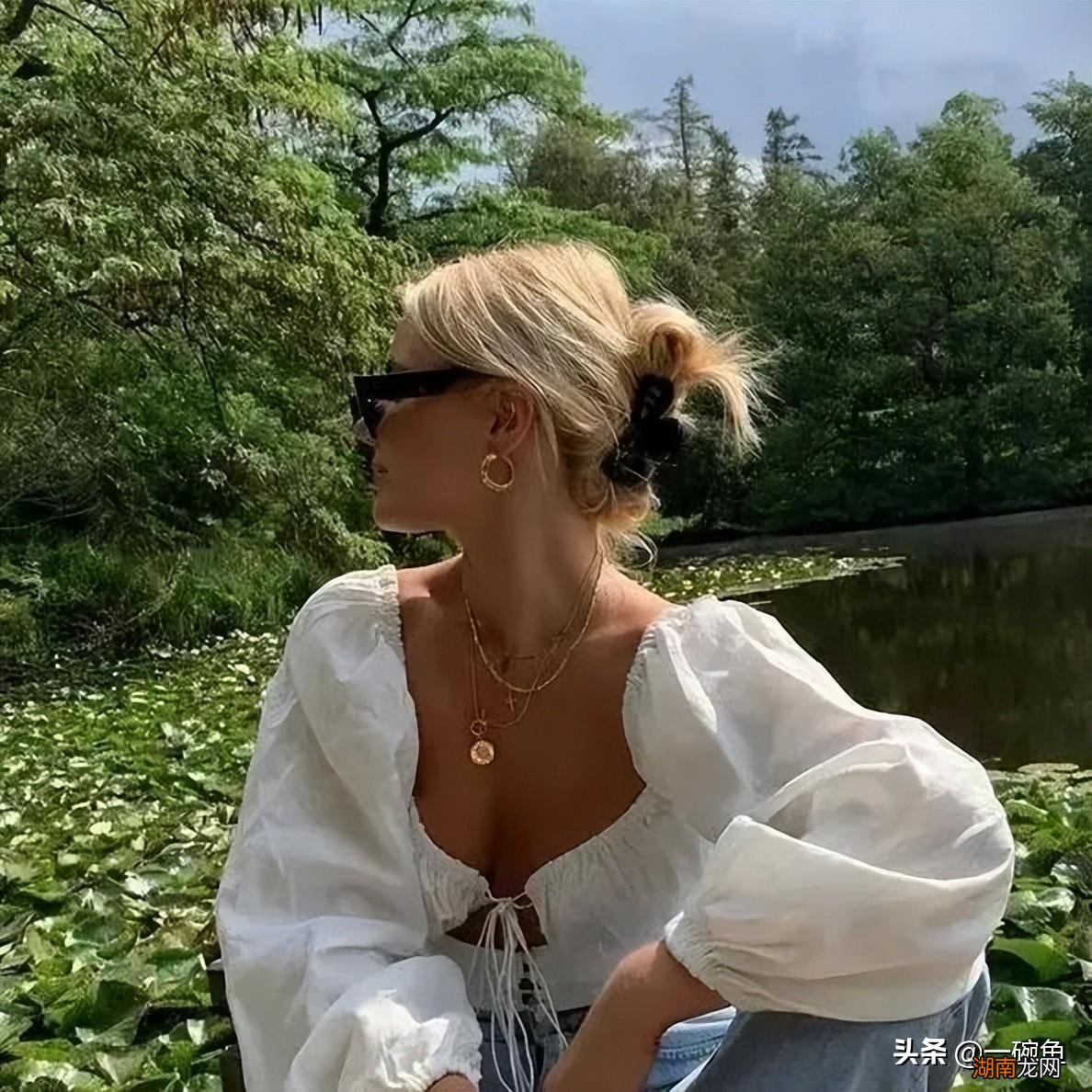 清凉又好看的发型 夏天清爽发型女扎法简单易学