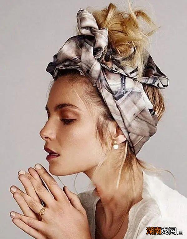 清凉又好看的发型 夏天清爽发型女扎法简单易学