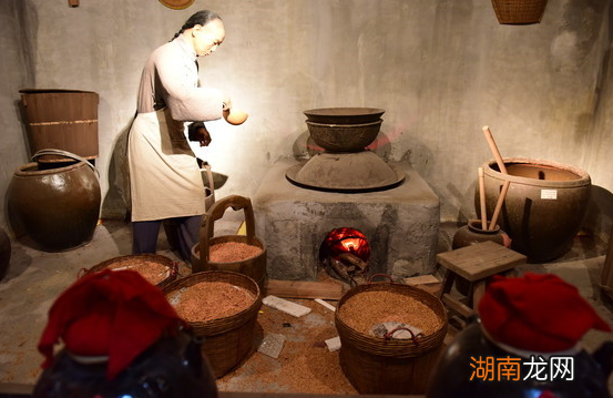 为什么古时候喝好几坛都不会醉 古代的酒多少度数