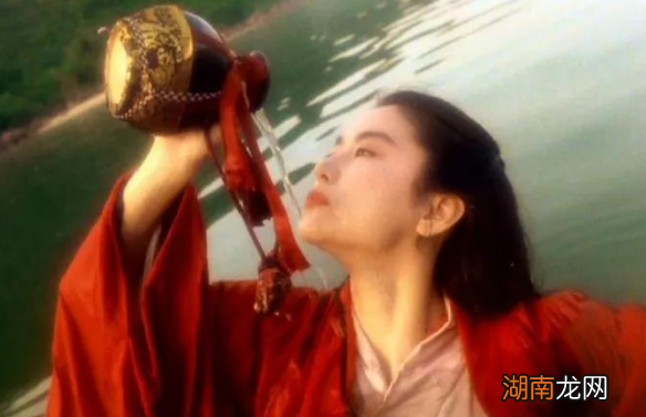 为什么古时候喝好几坛都不会醉 古代的酒多少度数