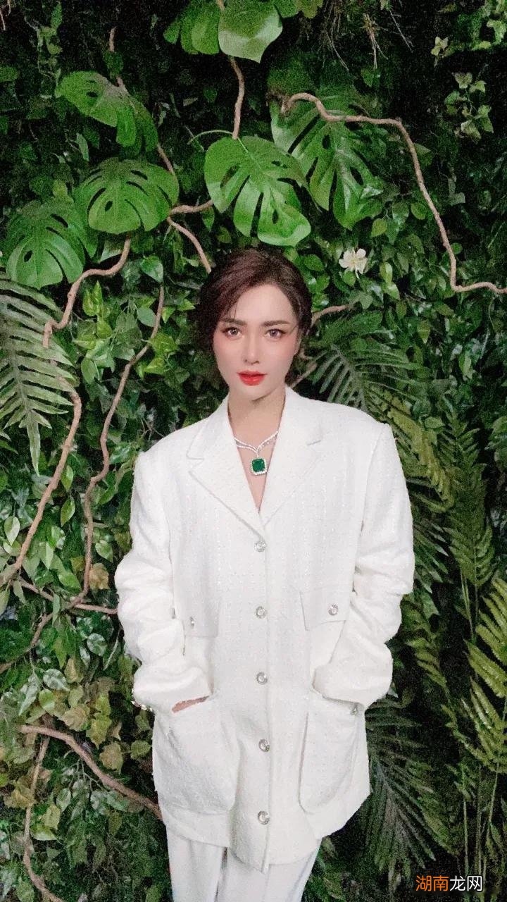 网红个人资料简介 主播时大漂亮是男的还是女的