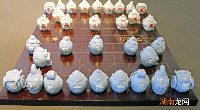 将和帅碰面就输了吗 象棋中将和帅能碰面吗