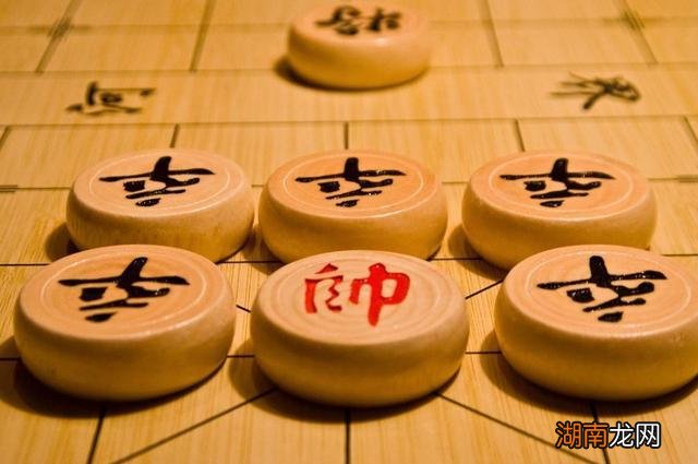 将和帅碰面就输了吗 象棋中将和帅能碰面吗