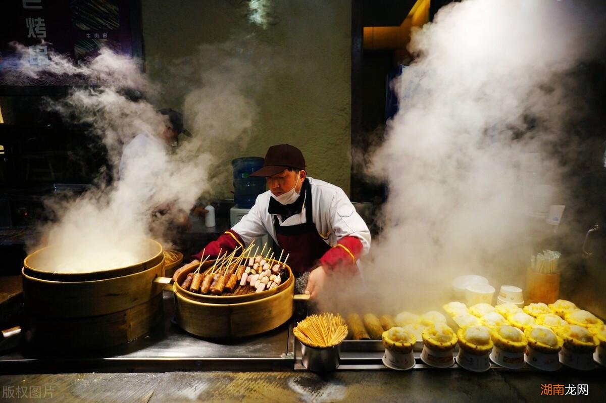 位于四川省成都青羊区长顺街附近 成都宽窄巷子在哪个区