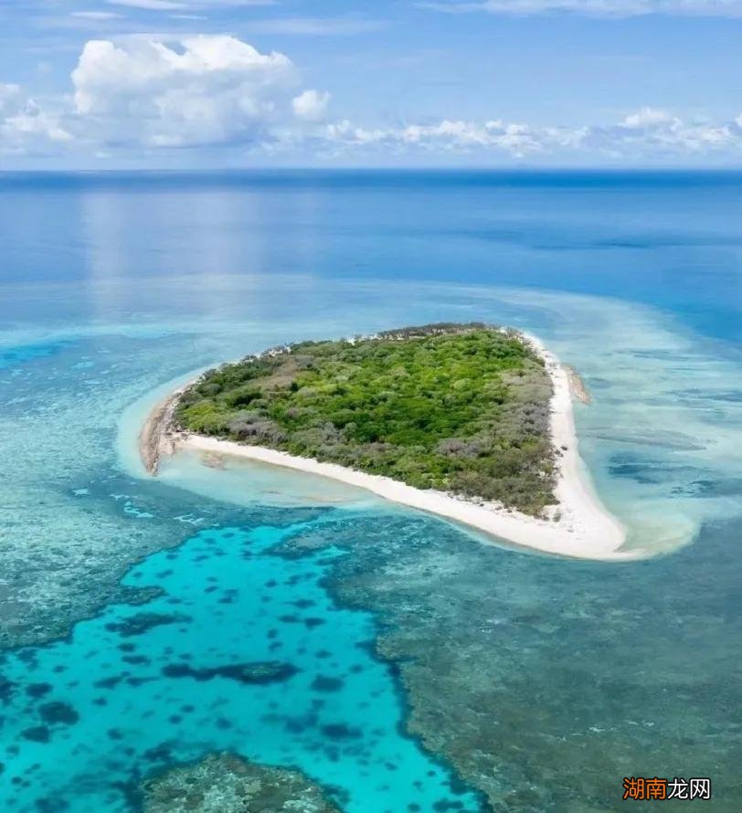 大堡礁位于澳大利亚东北部 大堡礁是哪个国家的地名