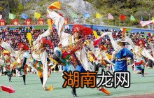 巴扎嘿属于藏语的感叹词 巴扎嘿藏族语言是什么意思