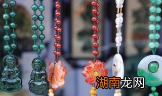 白色的翡翠做什么好 白色翡翠怎么加工