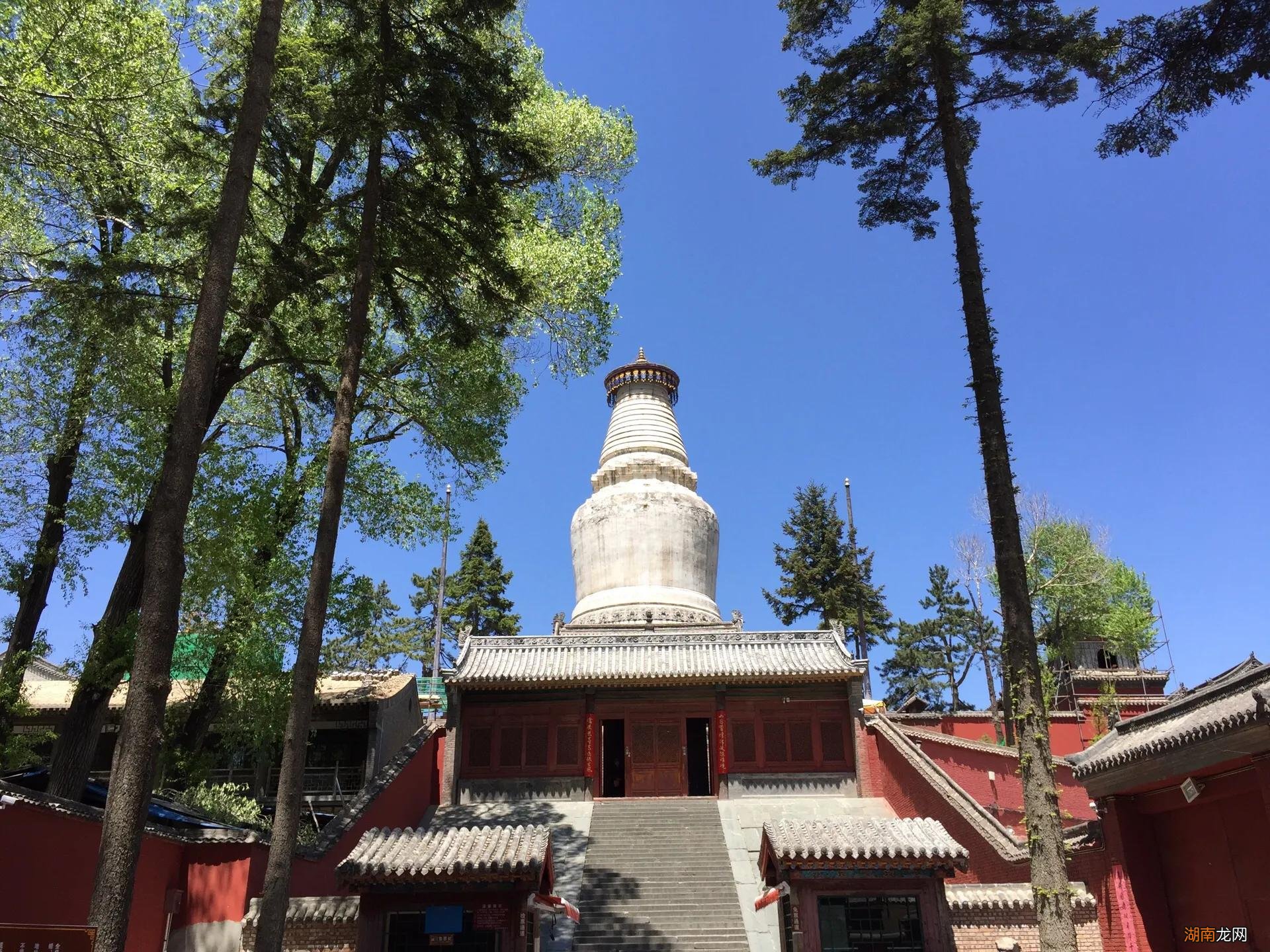 五台山佛门渊源及主要寺庙 佛教名山五台山在哪里