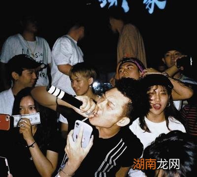 表达情感的词语有哪些胡邓 情感心理学