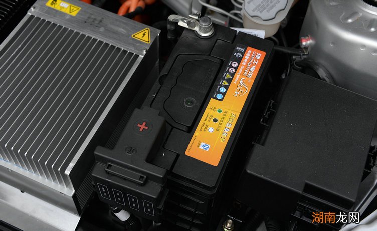 汽车电瓶没电了需要换新的吗