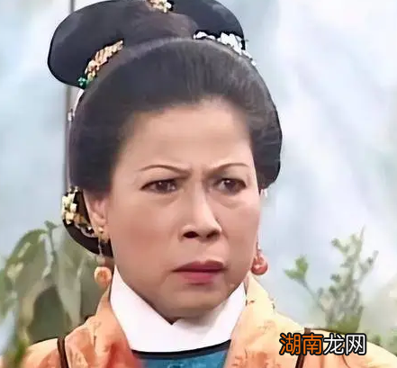 裘千仞兄妹三人分别叫什么？名字有什么含义吗？