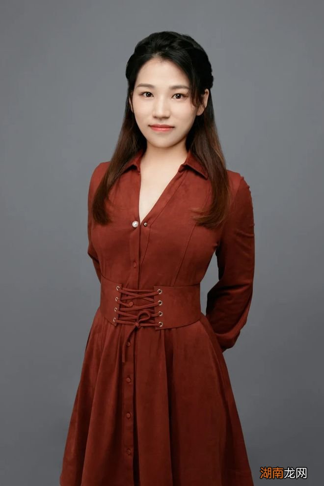 理智与情感书本封面