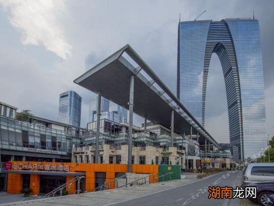 苏州金鸡湖大裤衩是什么酒店 苏州大裤衩在哪个区域位置