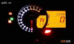 实际油耗比表显油耗高很多什么原因