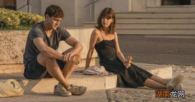 情感剥夺如何治愈情侣问答小游戏