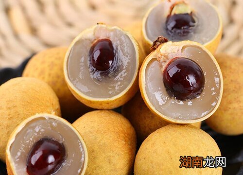 财神爷爱吃什么供品 财神供什么水果招财