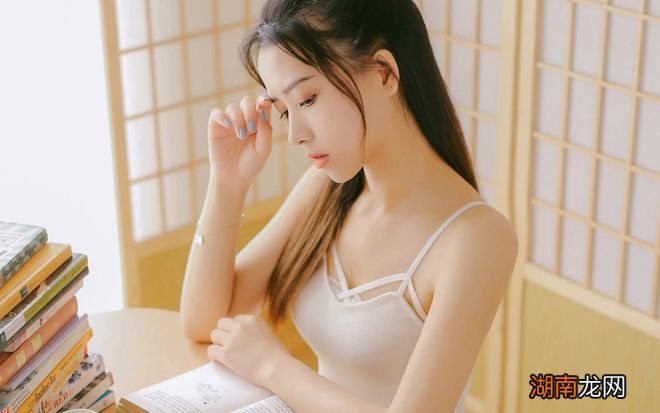 情感咨询师简介怎么写情感语录发朋友圈