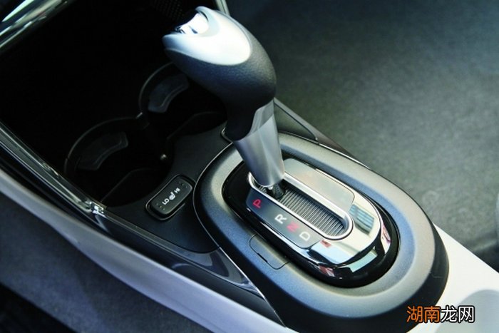 无级变速箱的优缺点有哪些