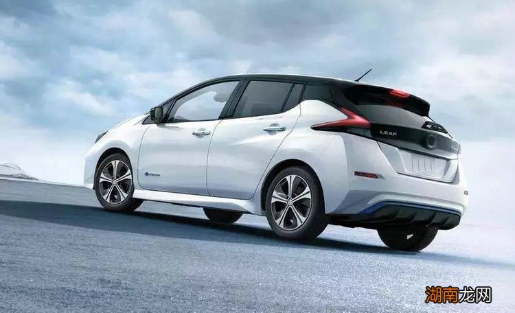 什么是油电混动汽车 油电混合汽车是意思