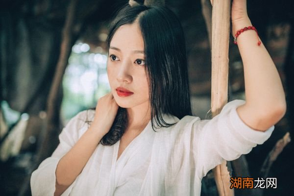 夜晚情感故事100例