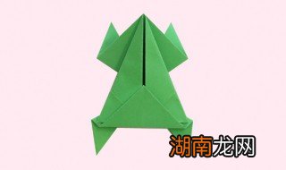 纸青蛙怎么折 会跳的纸青蛙怎么折
