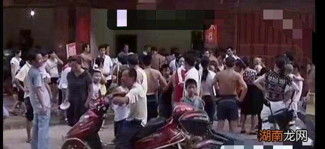 情感语录感悟人生的句子图片情感故事真实经历视频