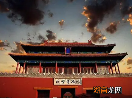 故宫最诡异的一扇门,据说每天晚上都会自动开启