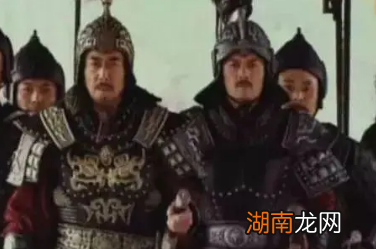 秦末天下大乱时，驻守岭南的秦军为何没有回军救援？