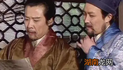 诸葛亮为什么会选择投靠刘备 诸葛亮看中刘备哪一点