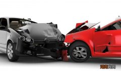 开别人车出了事故走谁的保险