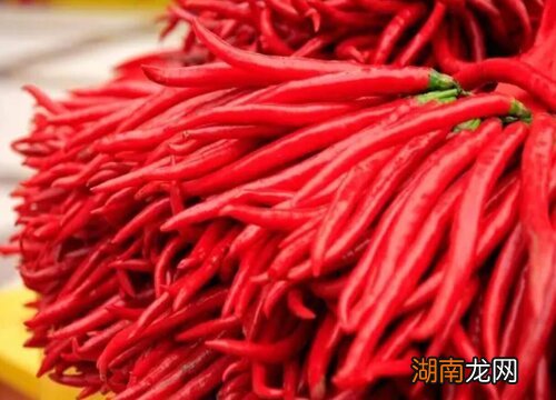 这样保存时间管得久 新鲜辣椒冷冻保存方法