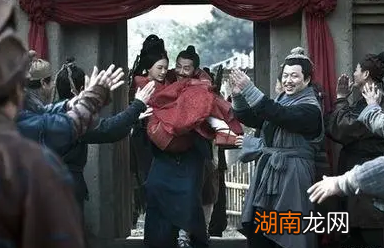 吕雉有政治优势吗?她为什么能在刘邦死后掌控朝政?