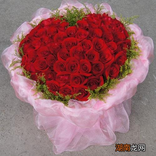 送5朵玫瑰花代表什么意思