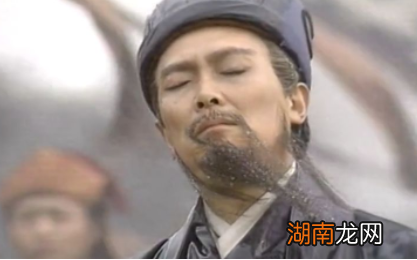 为什么诸葛亮最开始要考验刘备呢?