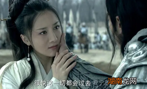 项羽为什么要&ldquo;别姬&rdquo;？他不能带着虞姬一起逃走吗？