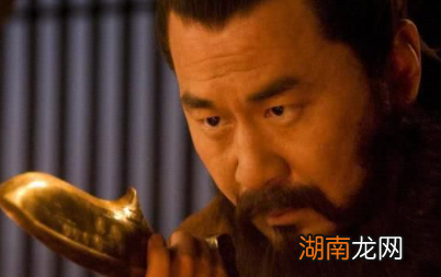 曹操死前留下三位大将,为何曹丕都不重用呢?