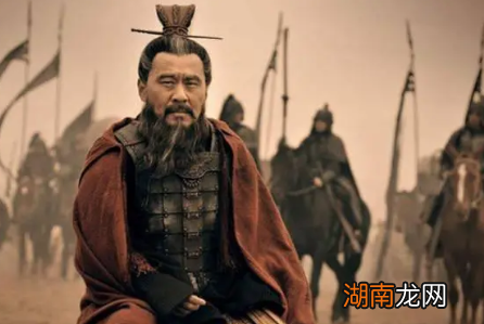 关羽为什么发动襄樊之战？他有何打算？