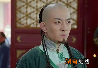 褚英曾被作为继承人培养，为何很快被废黜？