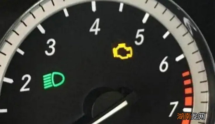 ABS灯亮黄灯了是什么原因